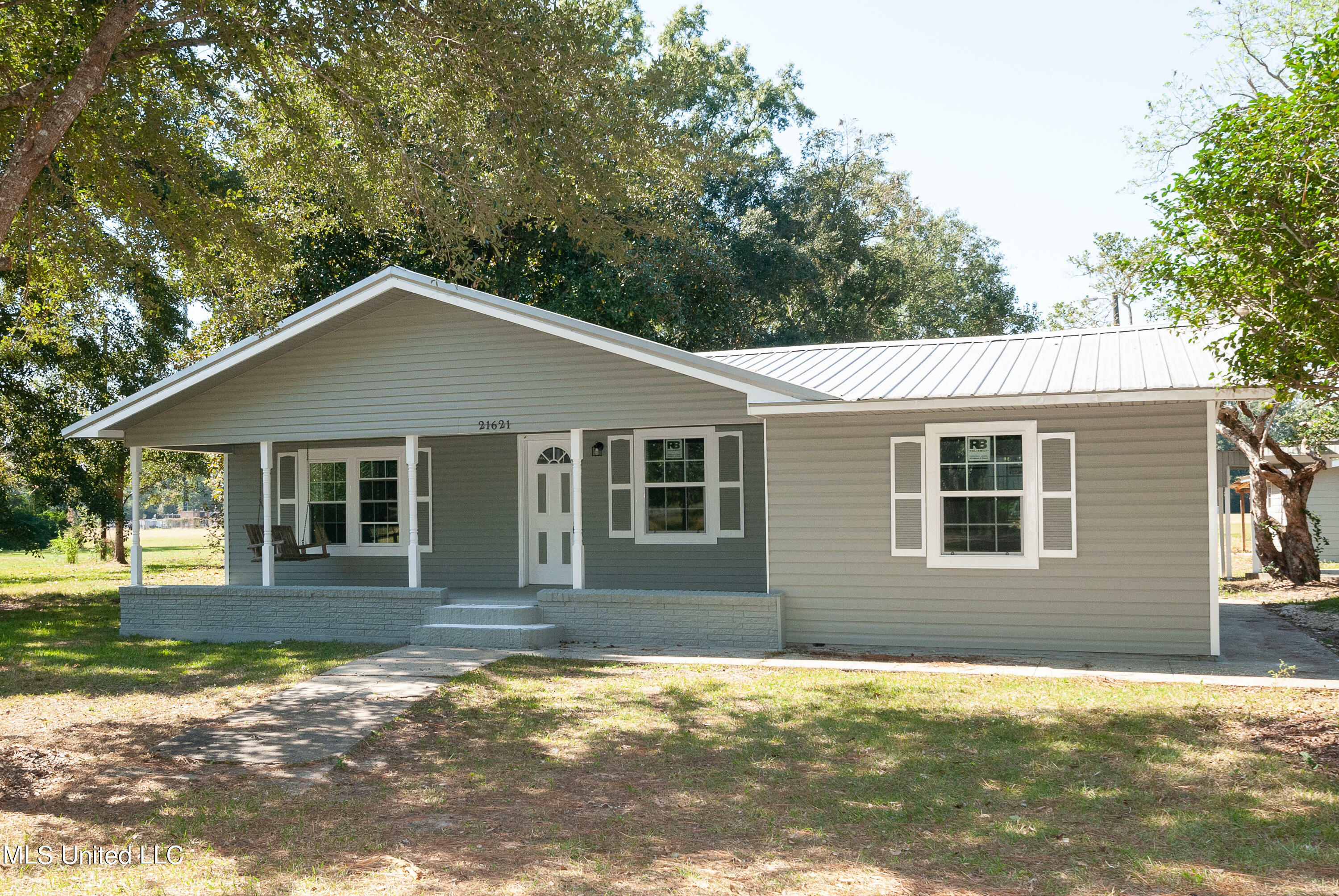 Property Photo:  21621 County Home Road  MS 39562 