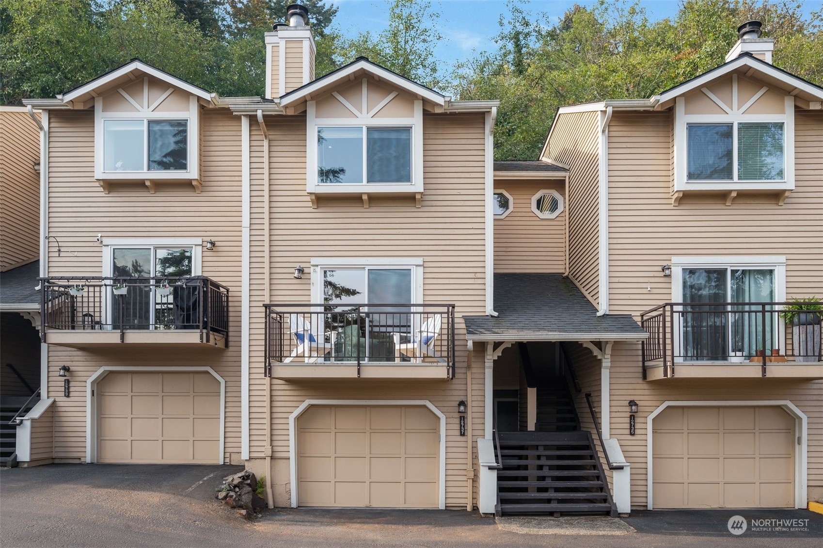 Property Photo: 12737 NE 170th Lane WA 98072