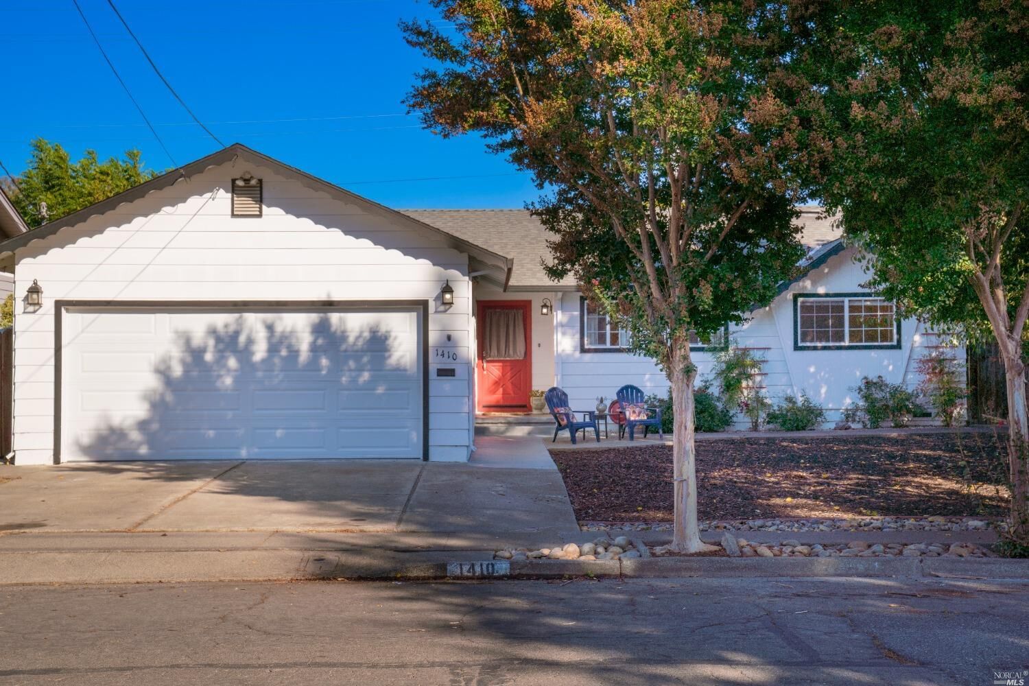 Property Photo: 1410 Manhattan Way CA 95401