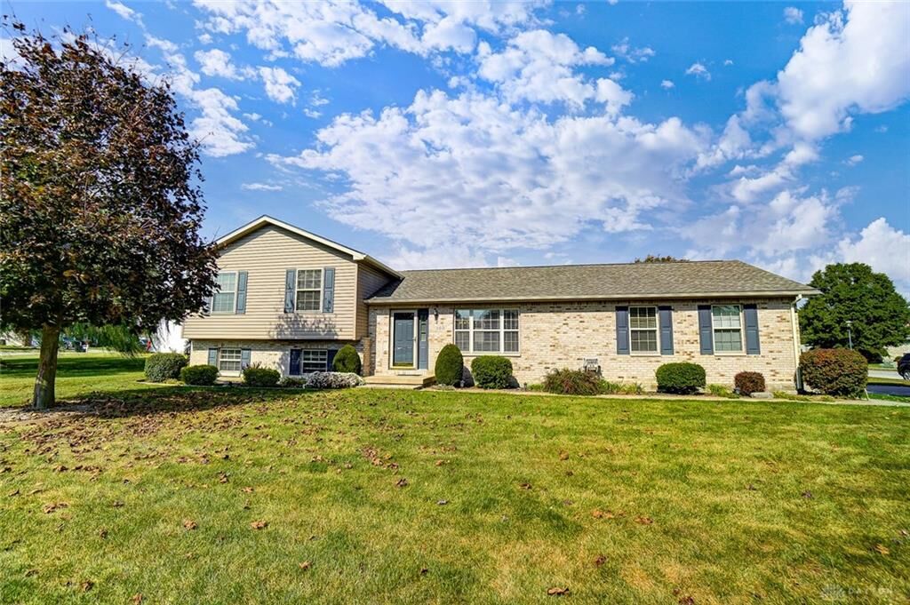 Property Photo: 100 Summitt Drive OH 45322