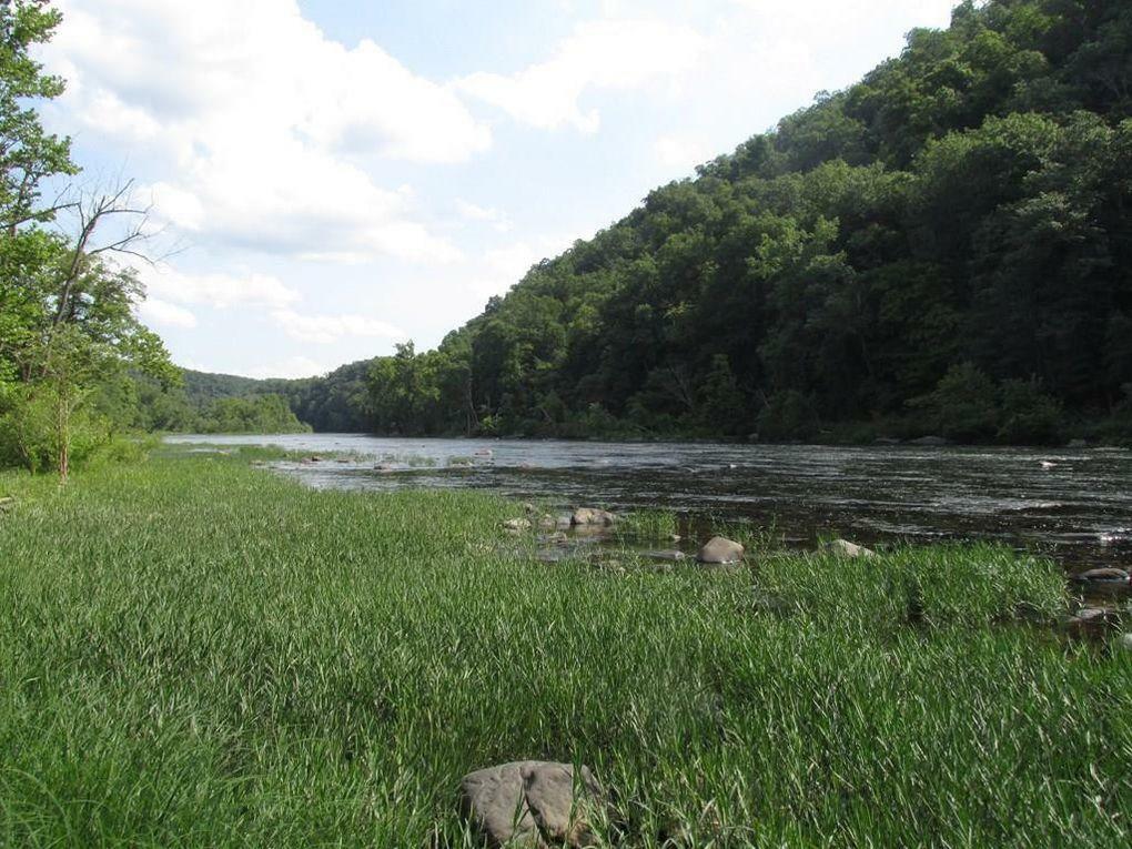 Property Photo:  102 Doc Fox Road  WV 24935 