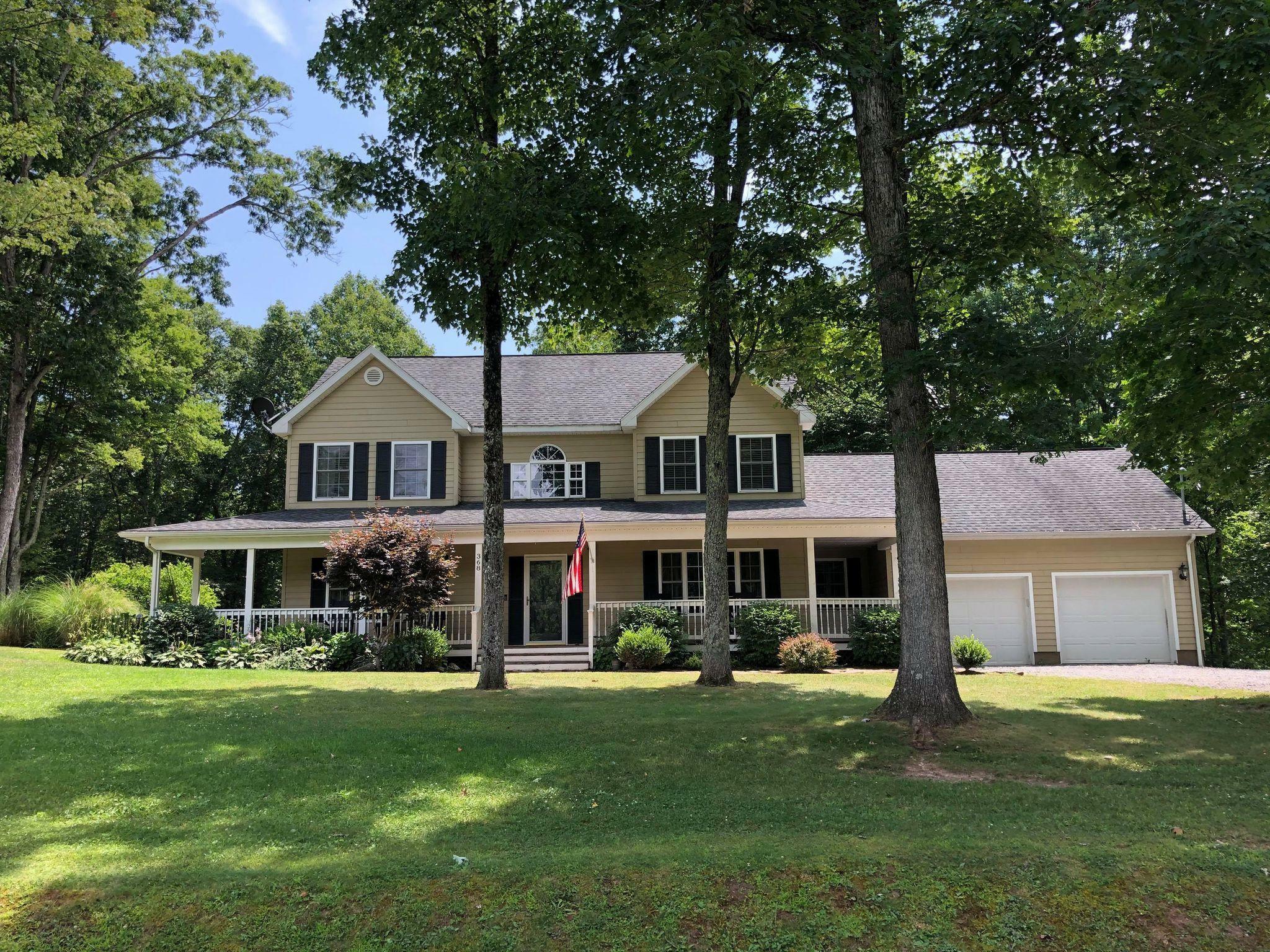 Property Photo: 368 Oakwood Dr WV 24910