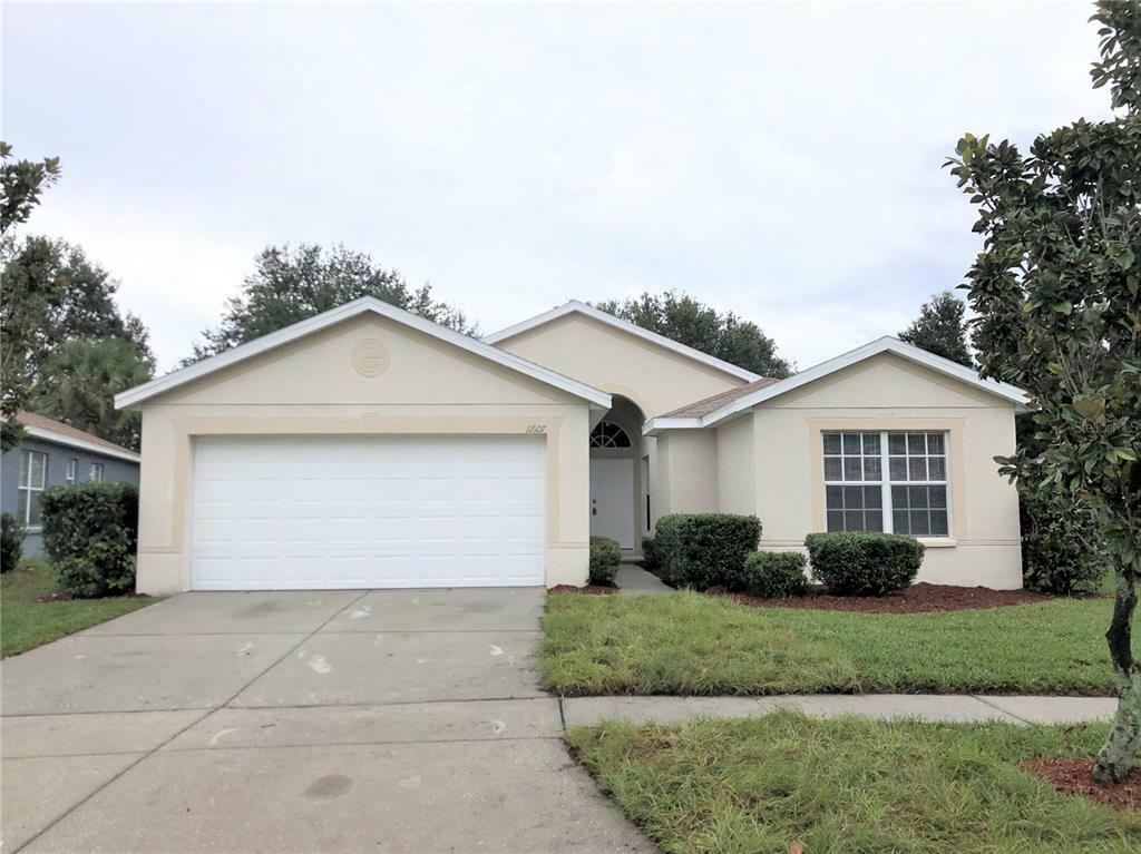 Property Photo: 11607 Mountain Bay Drive FL 33569
