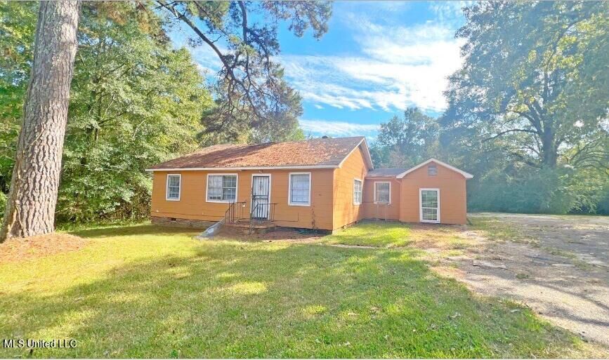 Property Photo:  547 Cooper Road  MS 39212 
