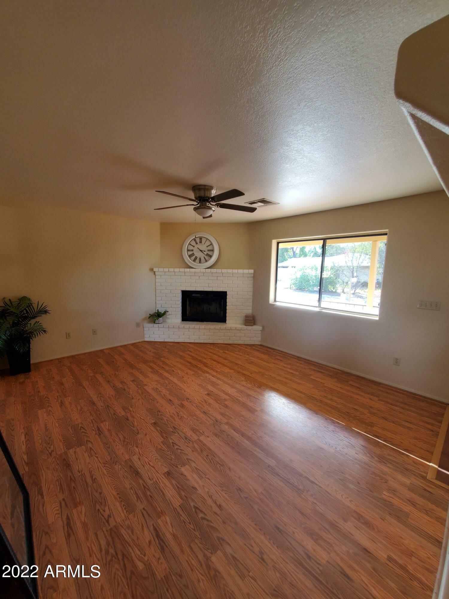 Property Photo:  735 N Buena Vista Drive  AZ 85390 