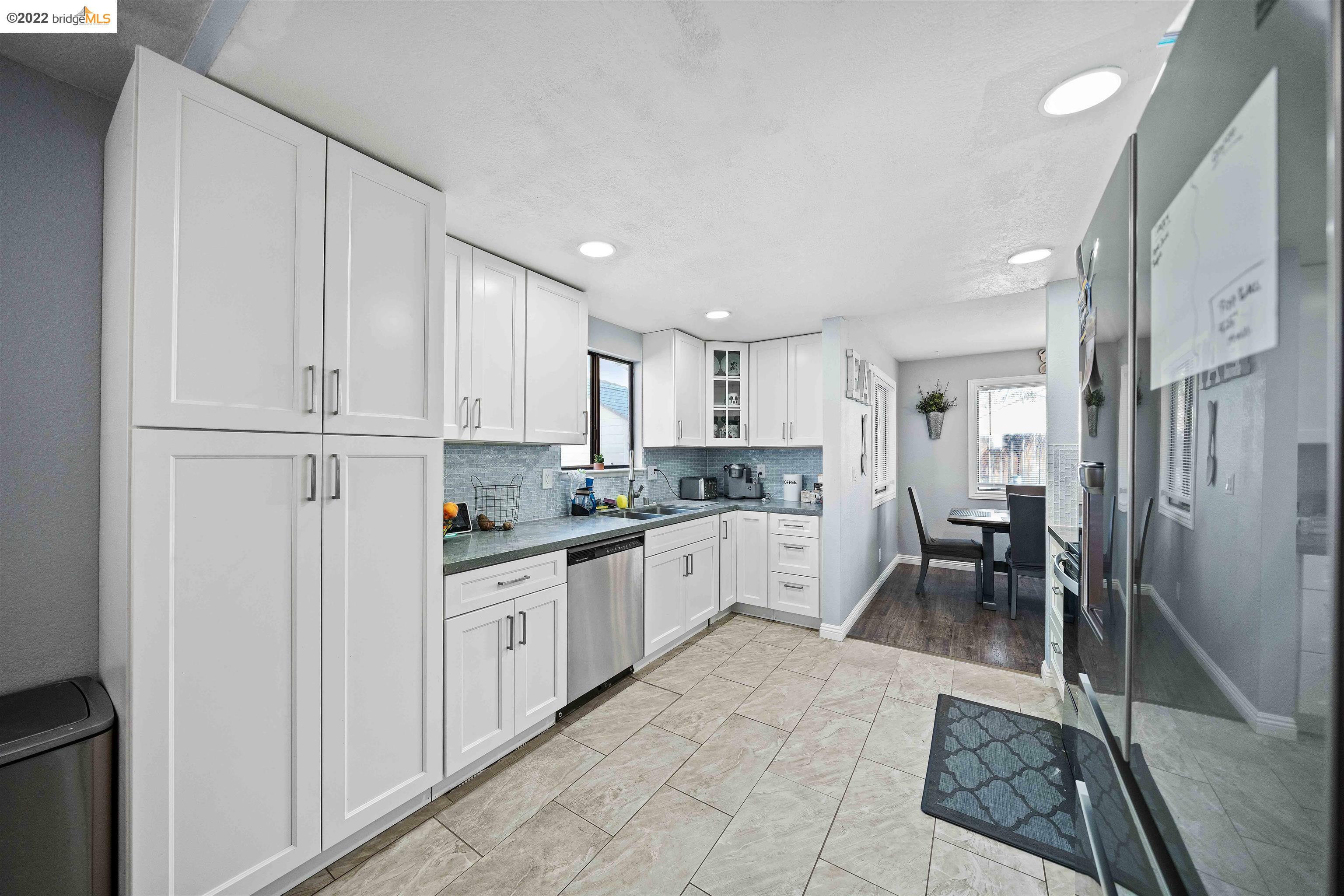 Property Photo: 5200 Martin St CA 94561