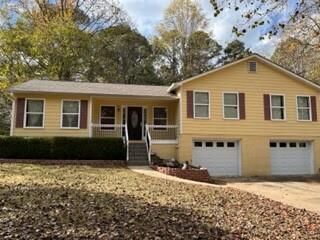Property Photo:  6867 Sky Lane Drive  GA 30102 