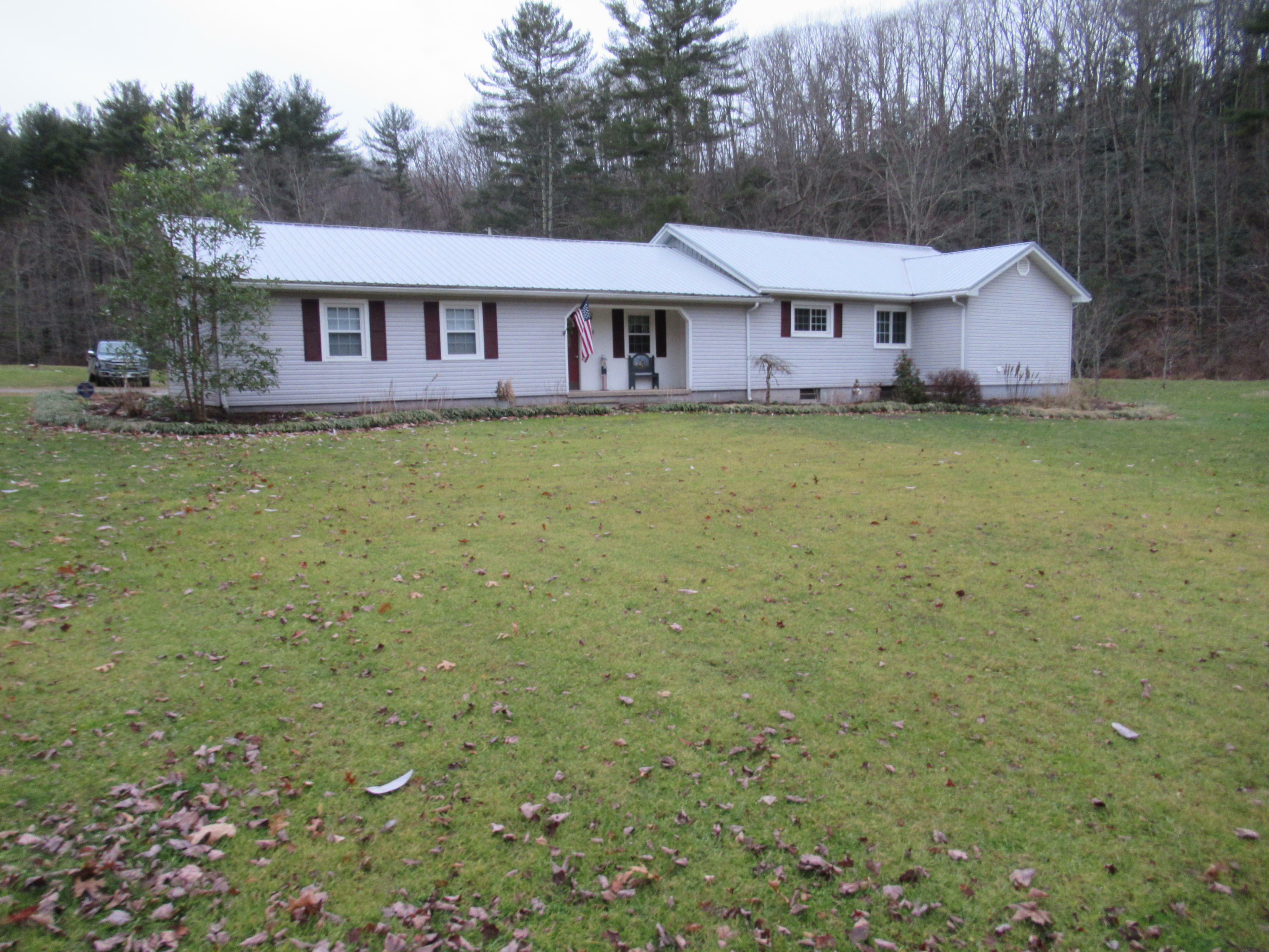 Property Photo: 126 Madison Court WV 25832