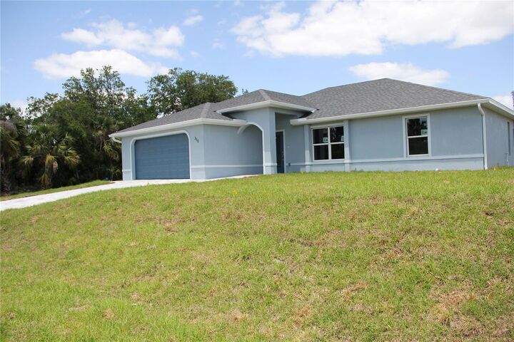 Property Photo:  310 Day Break Circle  FL 33954 