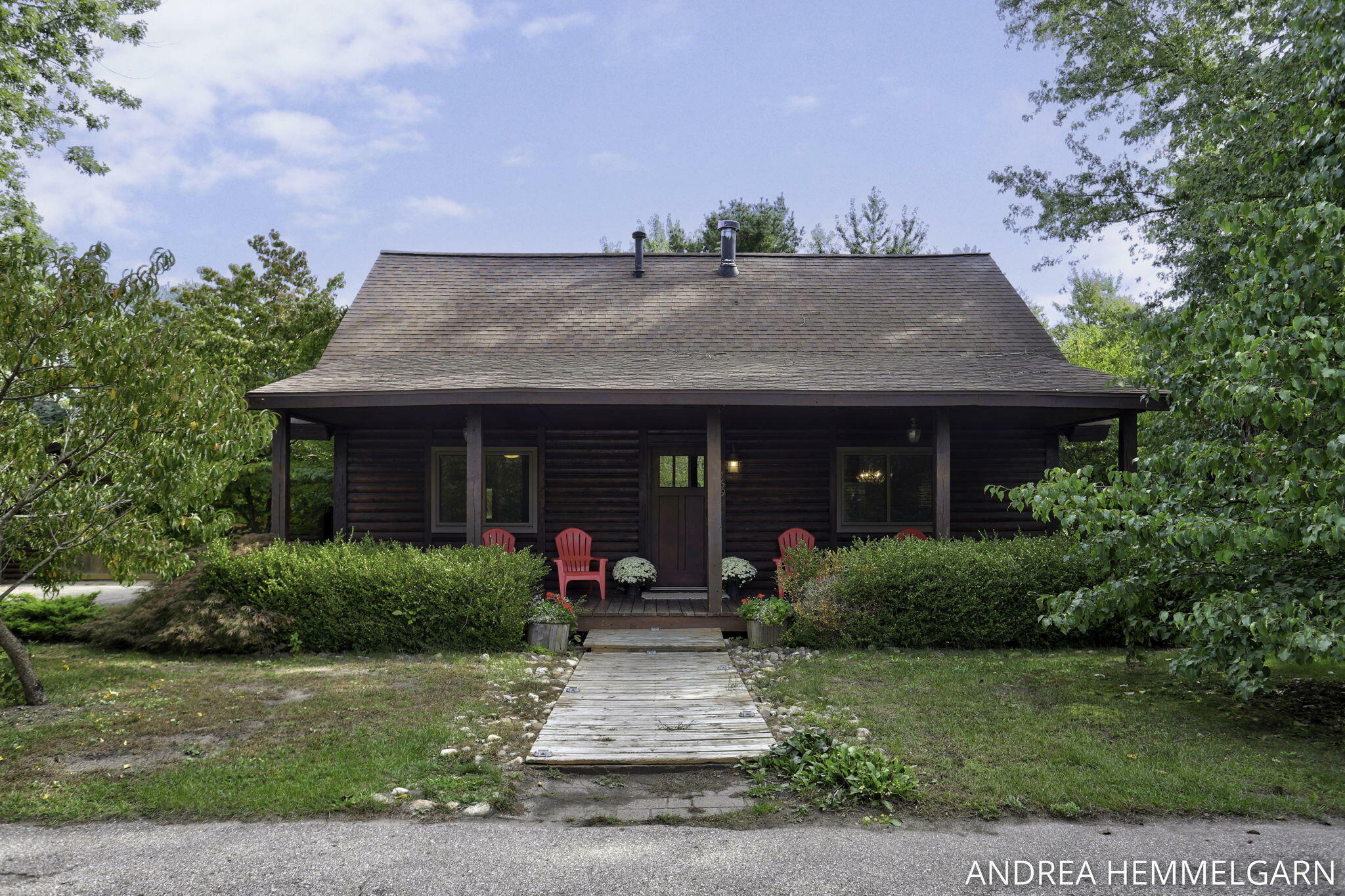 Property Photo:  169 152nd Avenue  MI 49424 