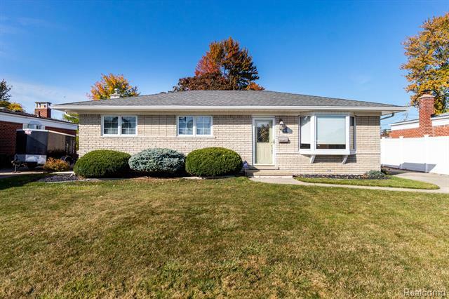 Property Photo:  28205 Bradner Drive  MI 48088 