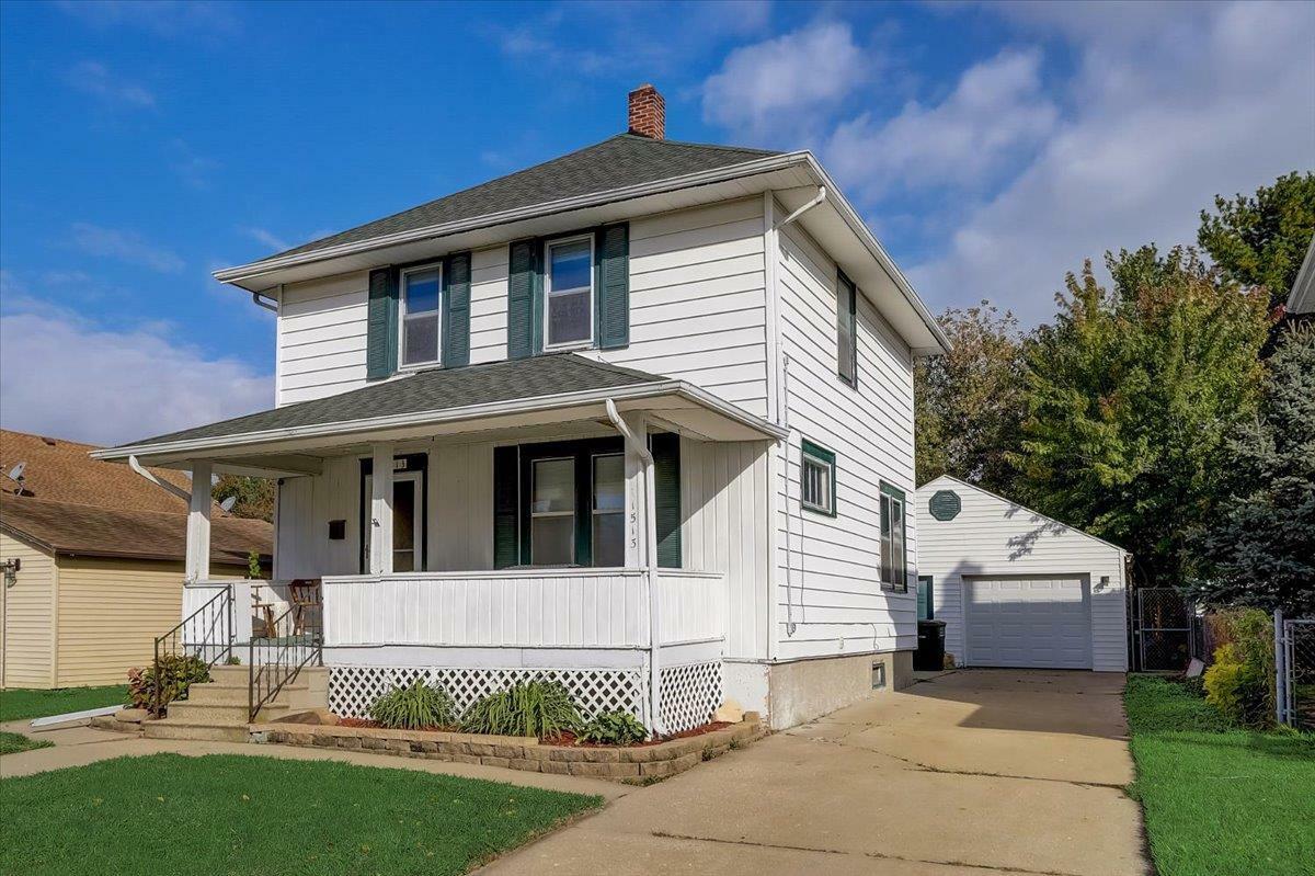 Property Photo: 1513 Carrington St WI 53545