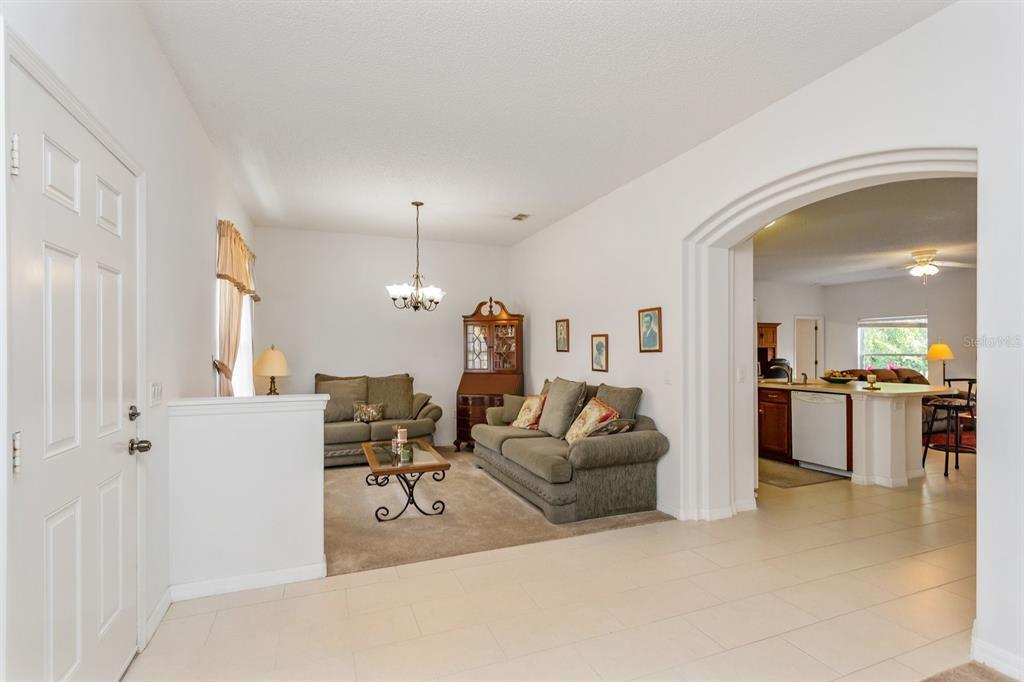 Property Photo: 137 Sanderling Drive FL 33881