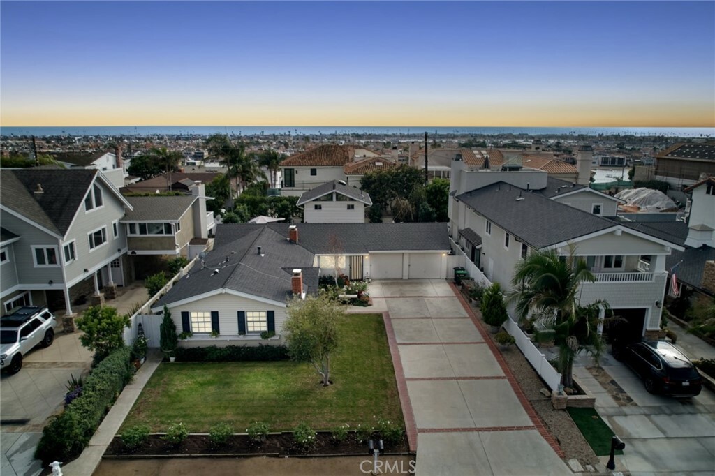 Property Photo: 1801 1805 Cliff Drive CA 92663