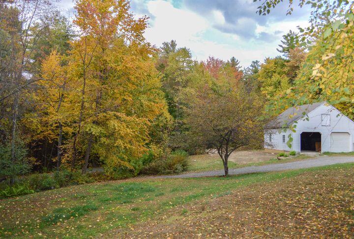 Property Photo:  101 Crowningshield Road  NH 03443 