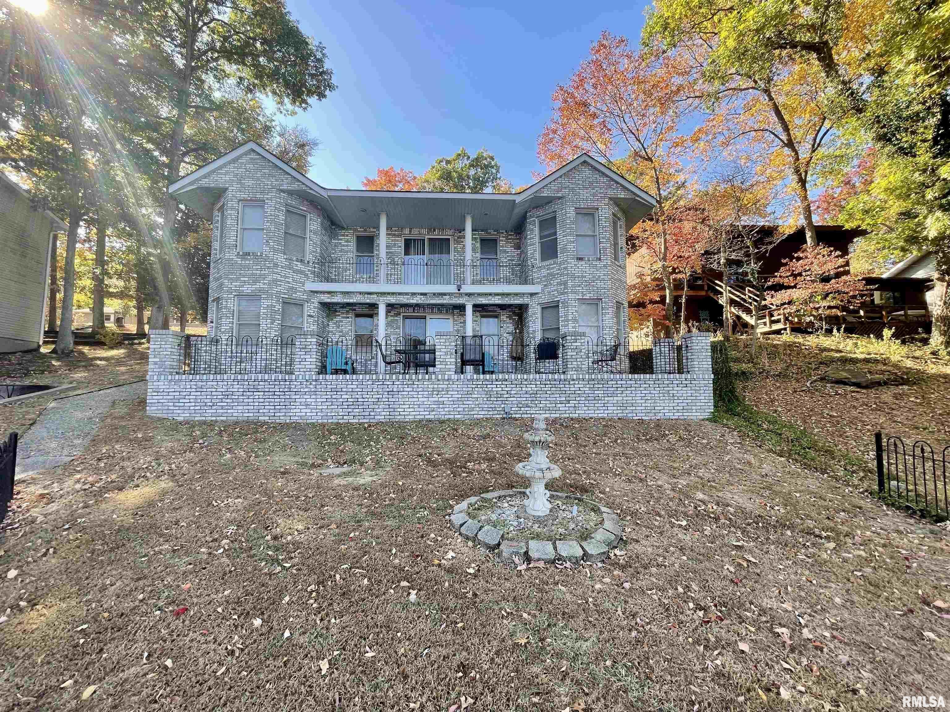 Property Photo: 175 Oak Circle IL 62939