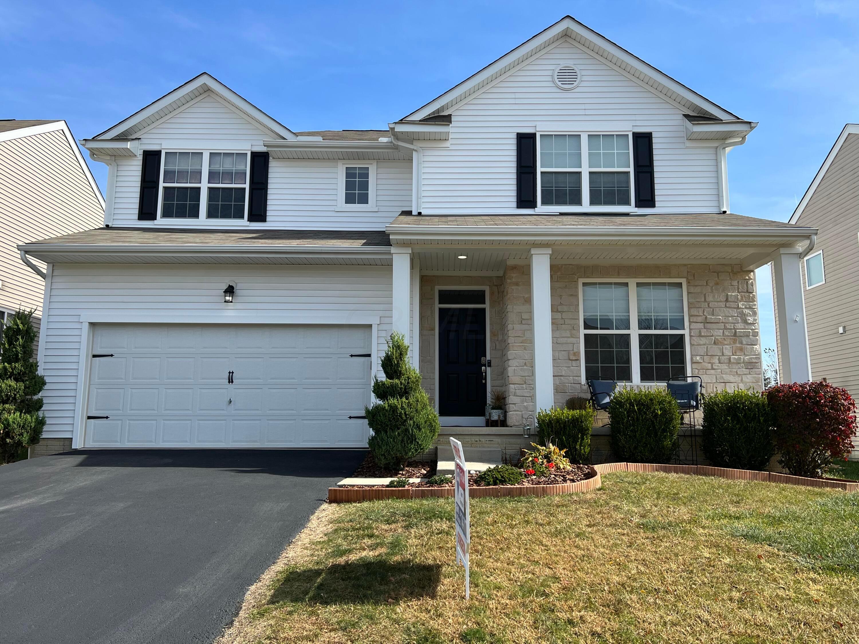 Property Photo:  464 Mogul Drive  OH 43119 