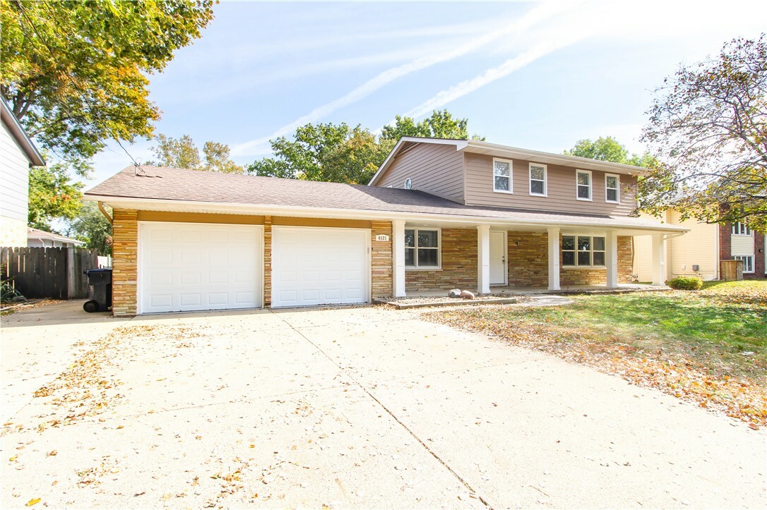 Property Photo:  4121 75th Street  IA 50322 