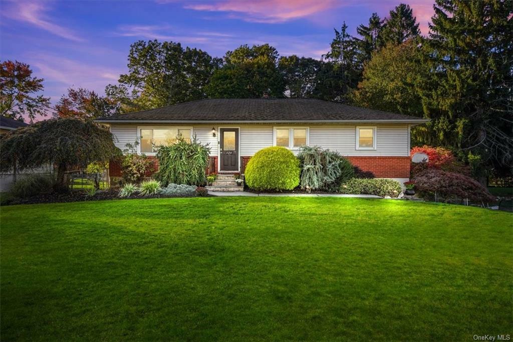 Property Photo:  124 S Conger Avenue  NY 10920 