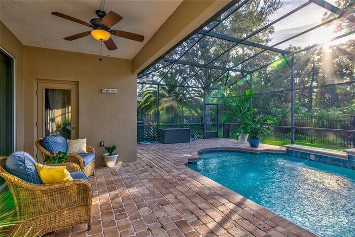 Property Photo: 3683 Heirloom Rose Place FL 32766