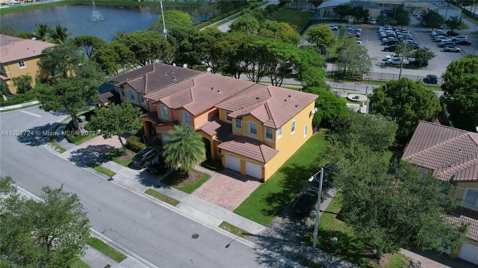 Property Photo:  8511 NW 114th Ct  FL 33178 