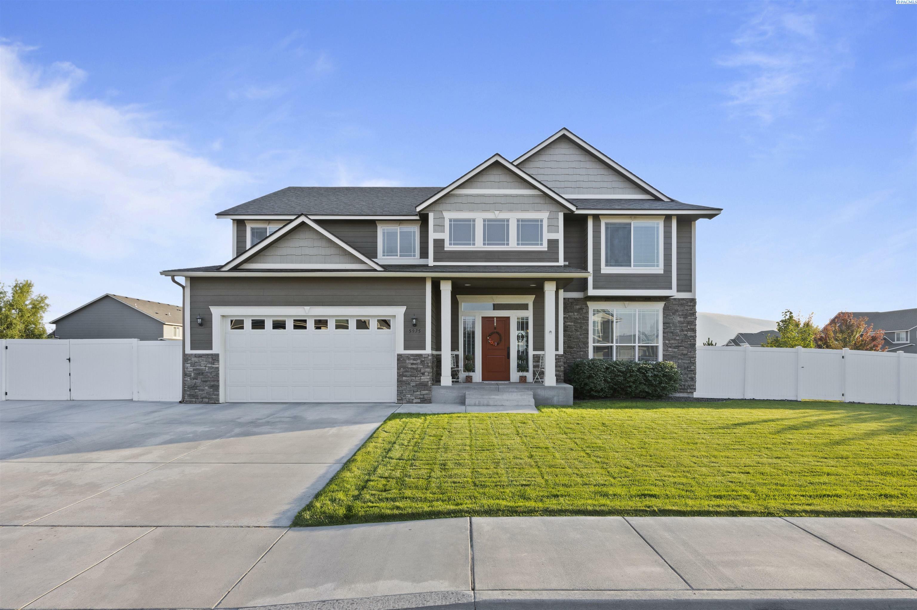 5975 Juneberry Dr  West Richland WA 99353 photo