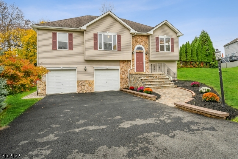 Property Photo: 4 Stratford Lane NJ 07860