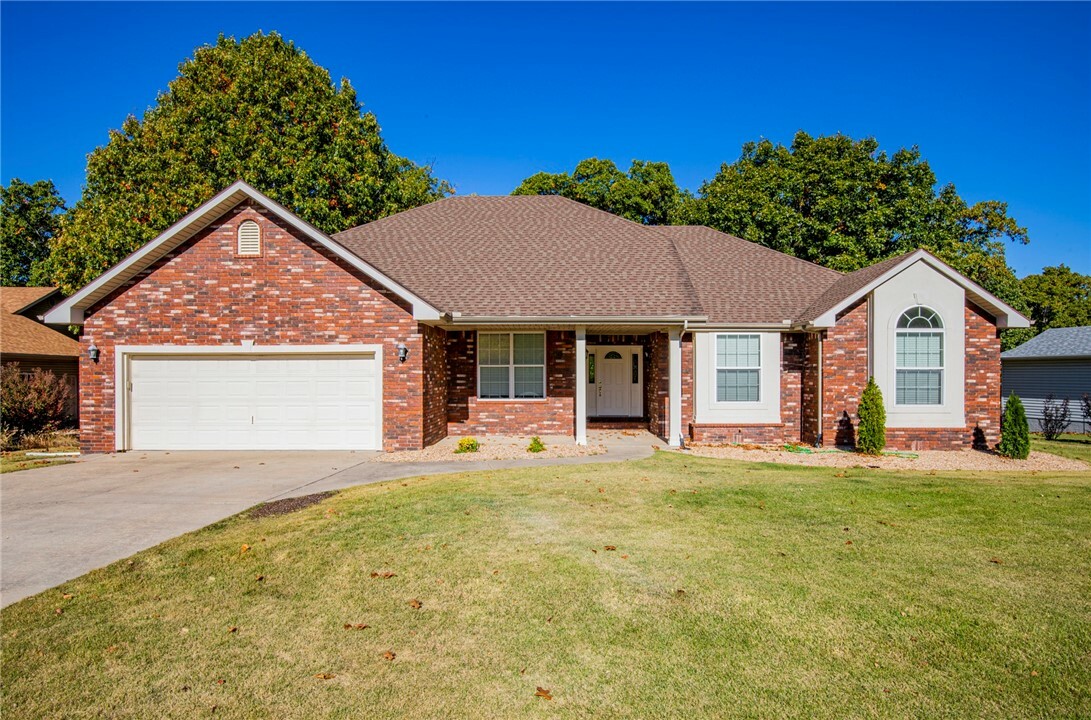 Property Photo:  72 Taylor Drive  AR 72714 