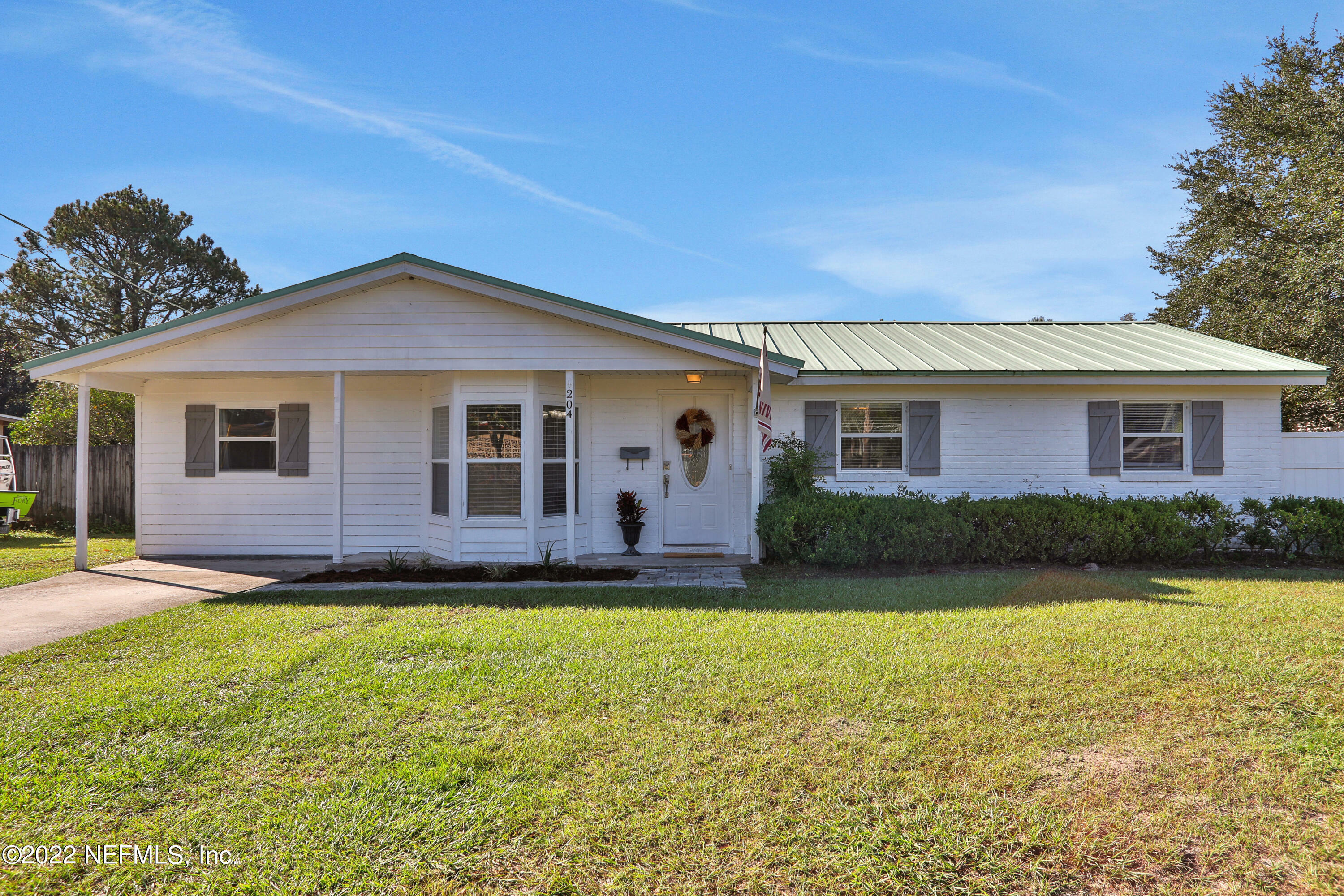 Property Photo:  204 Sara Drive  FL 32218 