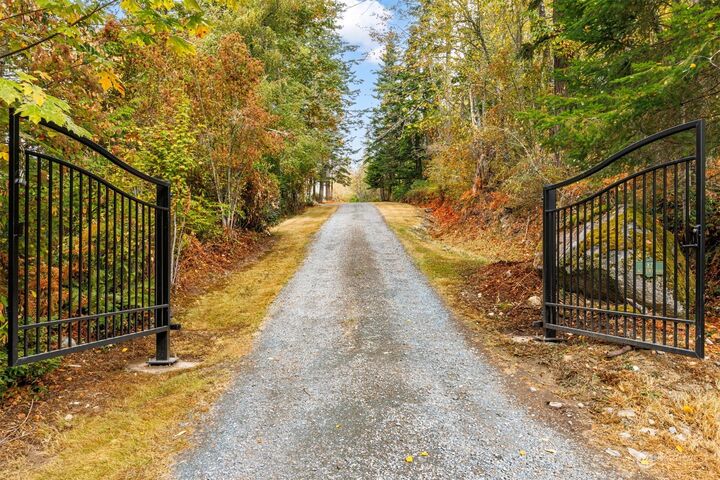 Property Photo:  1876 Academy Road  WA 98226