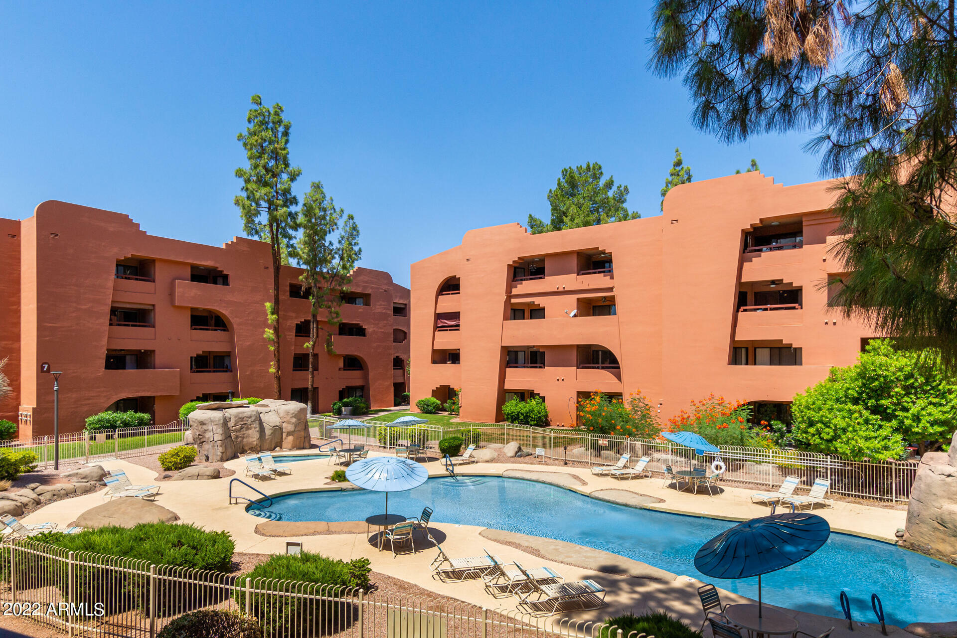 Property Photo: 12222 N Paradise Village Parkway 226 AZ 85032