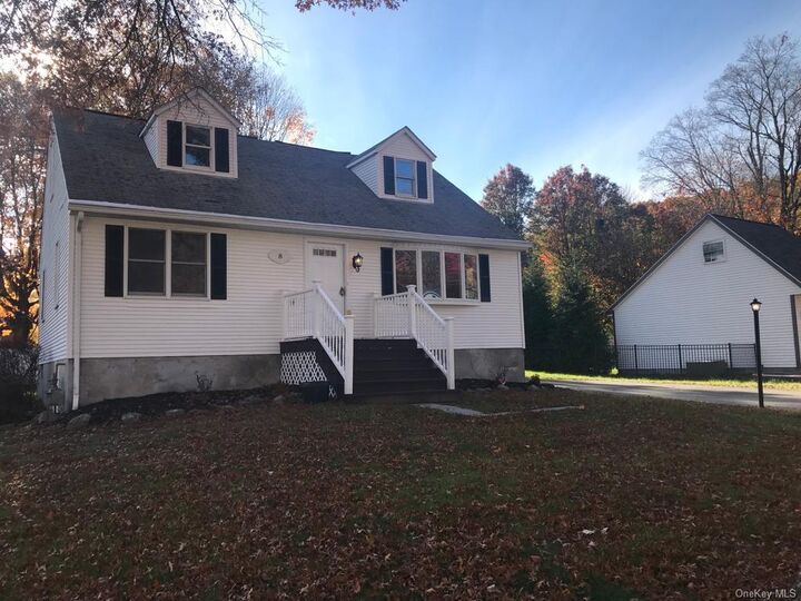 8 Palmer Avenue  Monroe NY 10950 photo