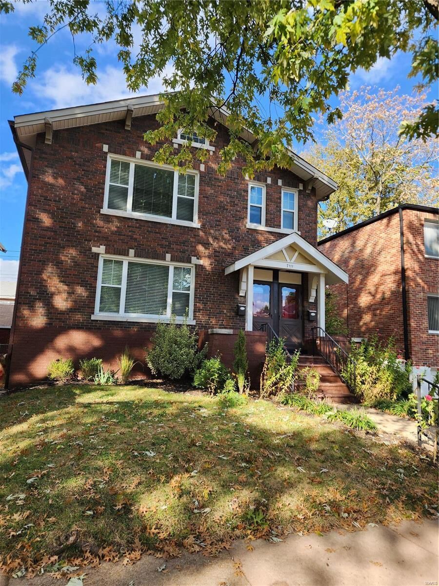 Property Photo: 7111 Dartmouth Avenue MO 63130