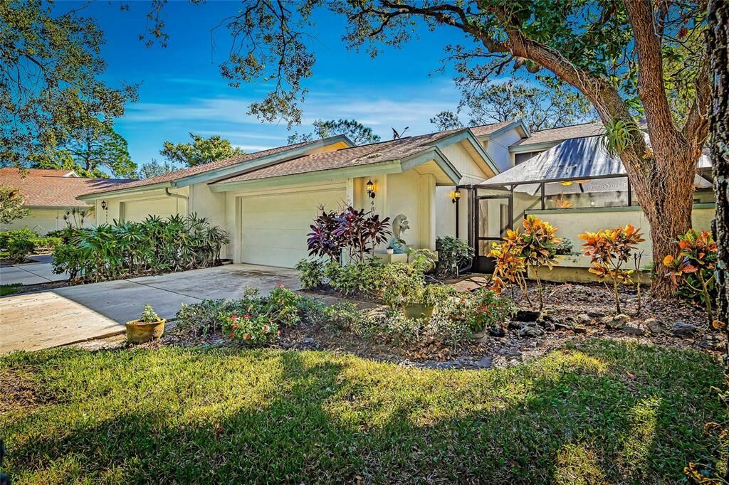 Property Photo:  4685 Pine Green Trail 19  FL 34241 
