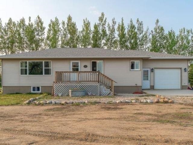 Property Photo: 2960 16th Ave NW ND 58778
