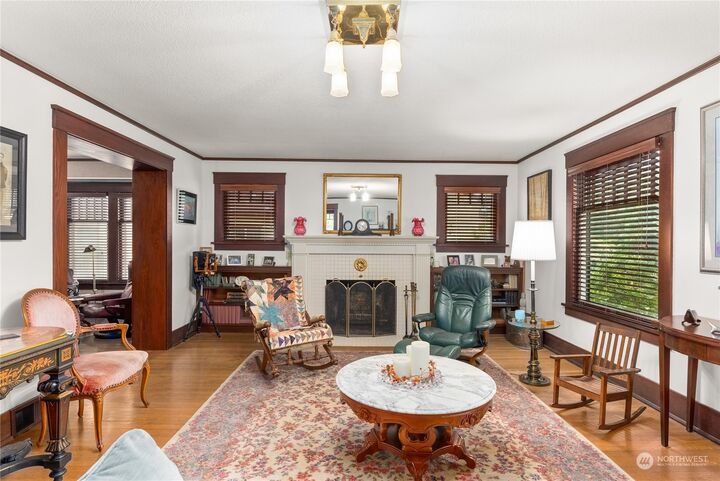 Property Photo:  610 G Street  WA 98531 