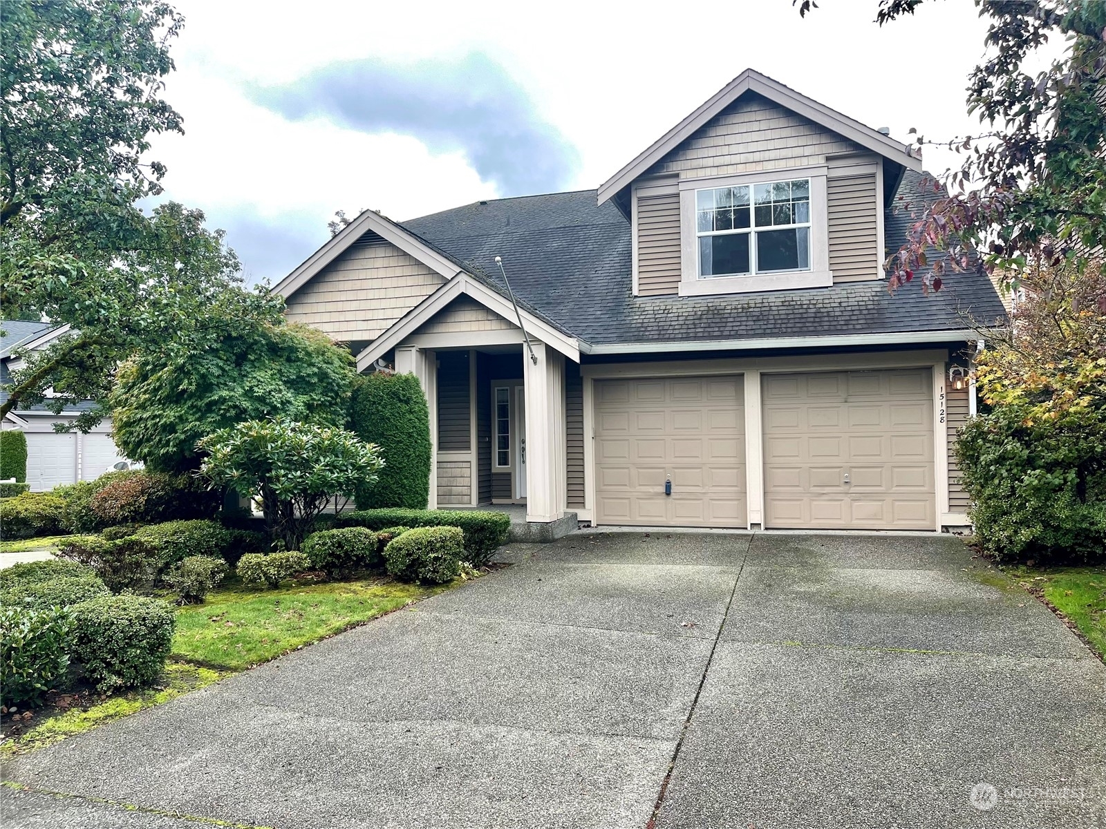 Property Photo:  15128 25th Avenue W  WA 98087 