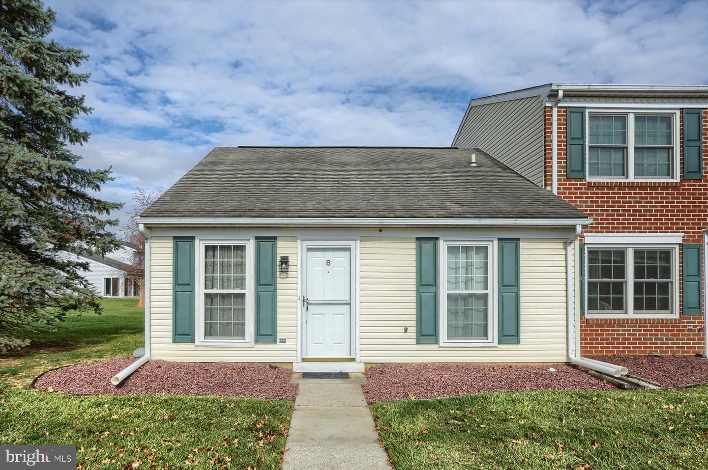 Property Photo: 8 Southpoint Drive PA 17055