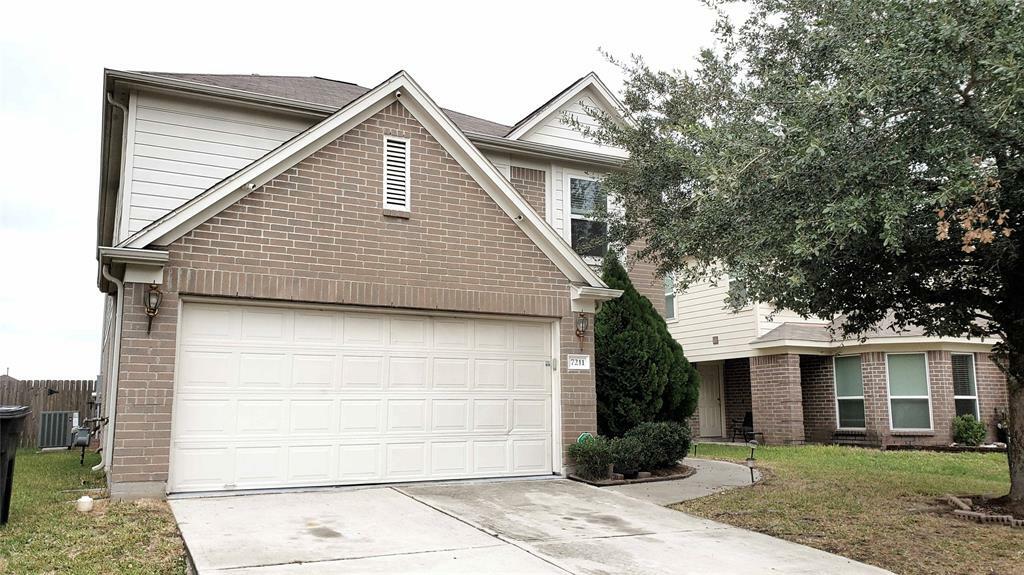 Property Photo:  7211 Foxwood Fair Lane  TX 77338 