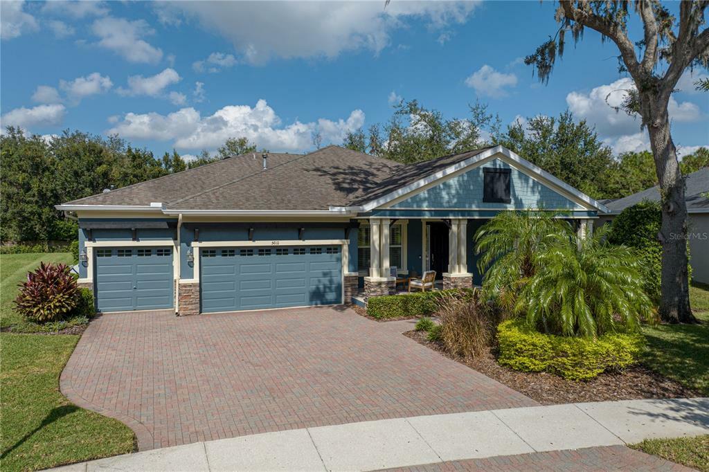 Property Photo: 5011 Oakline View Drive FL 33547