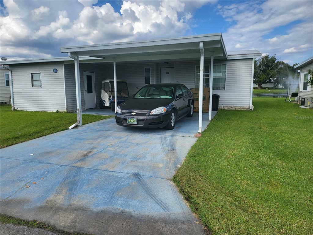 Property Photo: 81 Straphmore Drive FL 33844