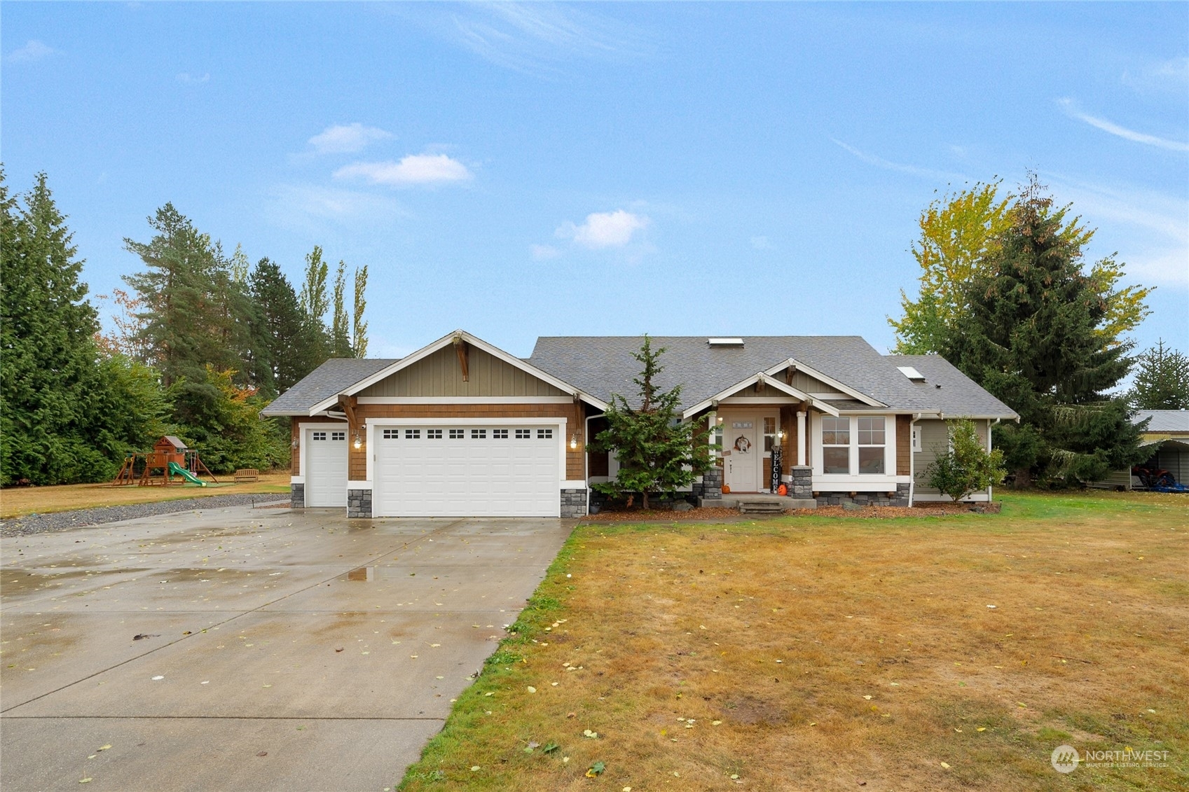 Property Photo:  13708 250th Street NE  WA 98223 