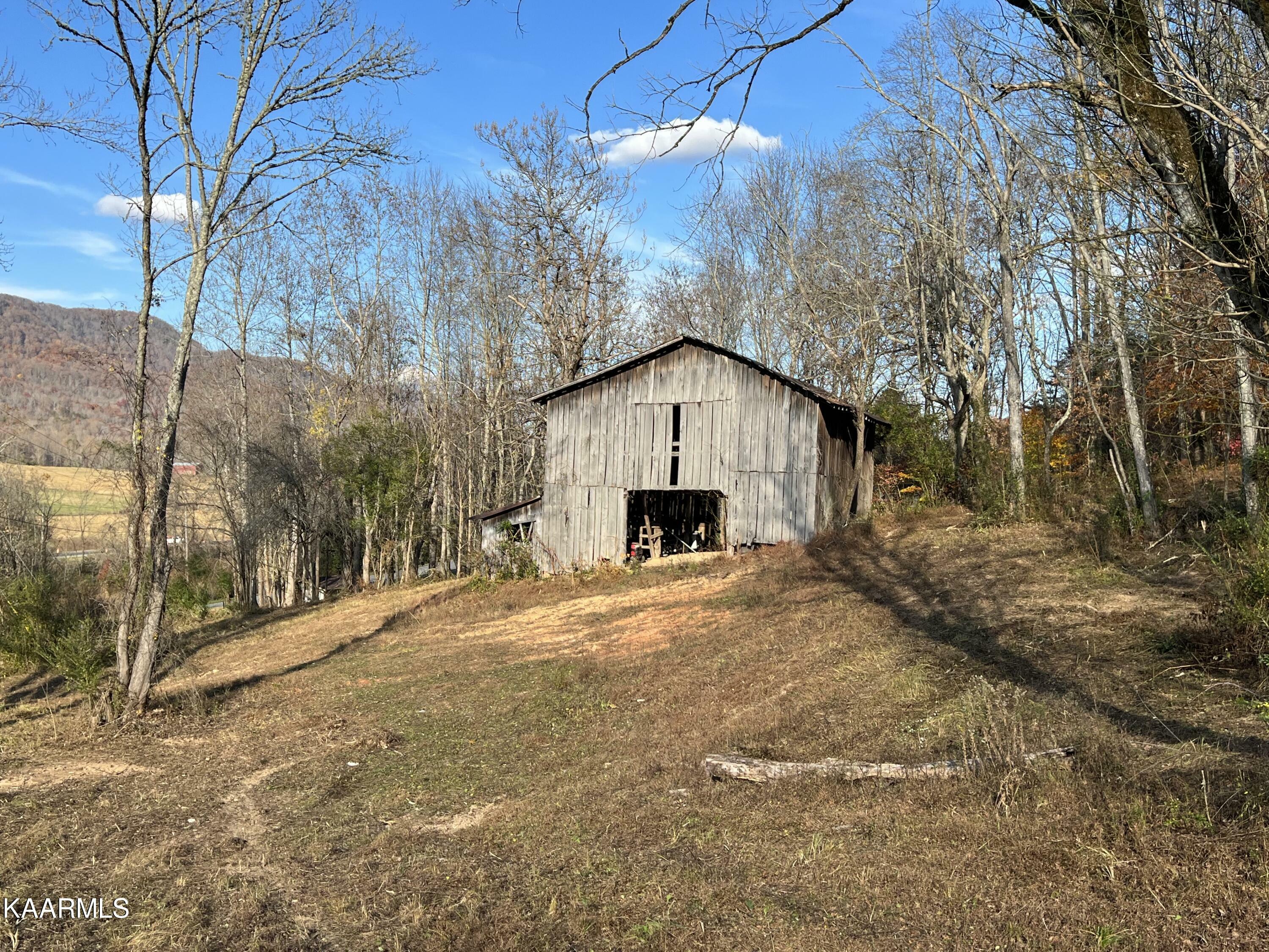 Property Photo:  4179 Old Highway 63  TN 37870 