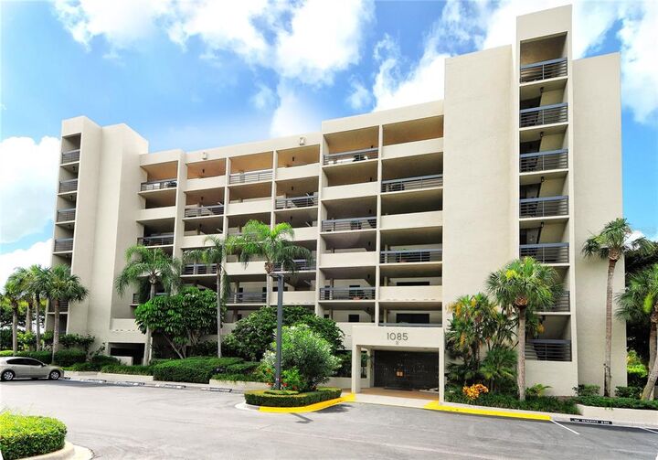 1085 Gulf Of Mexico Drive 401  Longboat Key FL 34228 photo