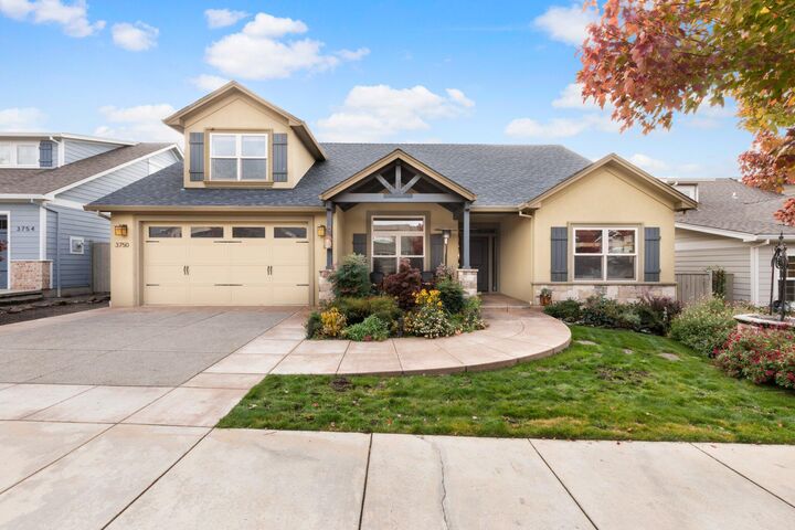 3750 Windgate Street  Medford OR 97504 photo