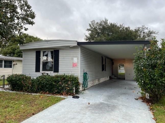 Property Photo:  1227 Dustin Drive  FL 32159 