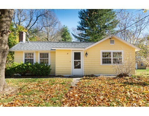 Property Photo:  37 Meetinghouse Hill Rd  MA 01564 