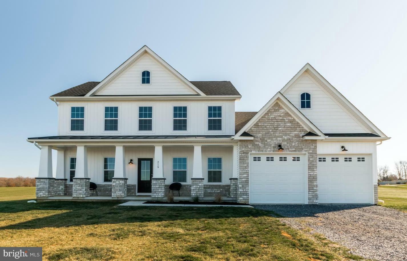 Property Photo: 219 Summerfield Way WV 25442