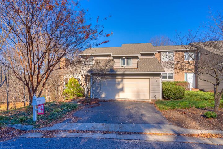 201 Woods Edge Court  Blacksburg VA 24060 photo