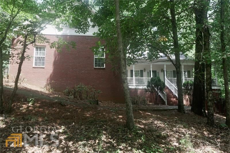 Property Photo: 1075 Pilgrim Mill Road GA 30040